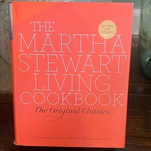 Martha Stewart Living Cookbook - The Original Classics